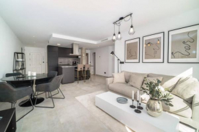 Mirador Bright, modern apt in La Quinta with large terrace and amazing views